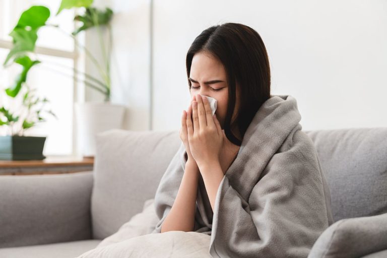 Woman is sick after alcohol weakened her immune system
