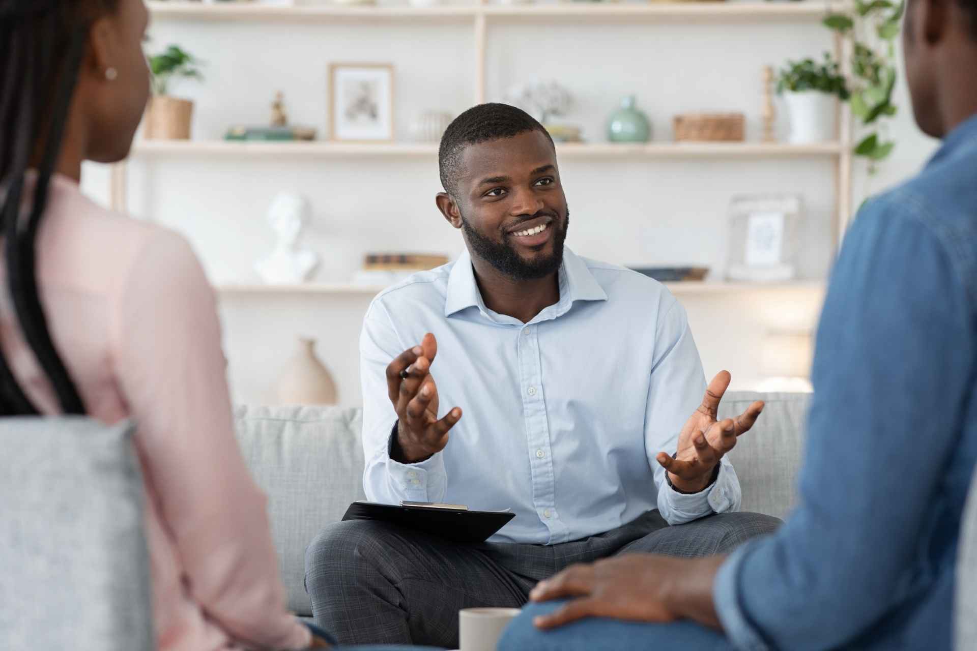 Counselor speaking with clients during benzo addiction treatment